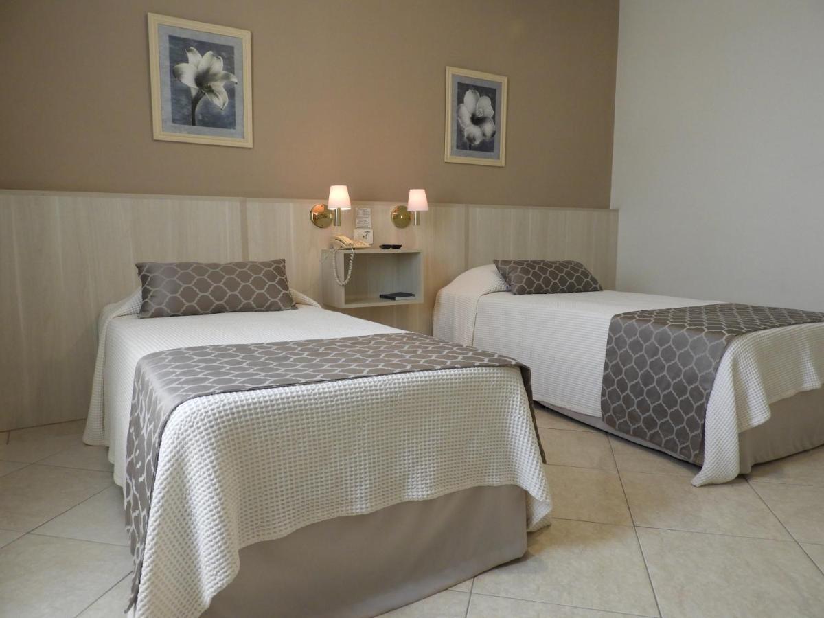 מוגי דס קרוזס Hotel Binder Quality Inn מראה חיצוני תמונה